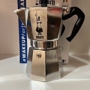 Bialetti Moka Express Espresso Maker
